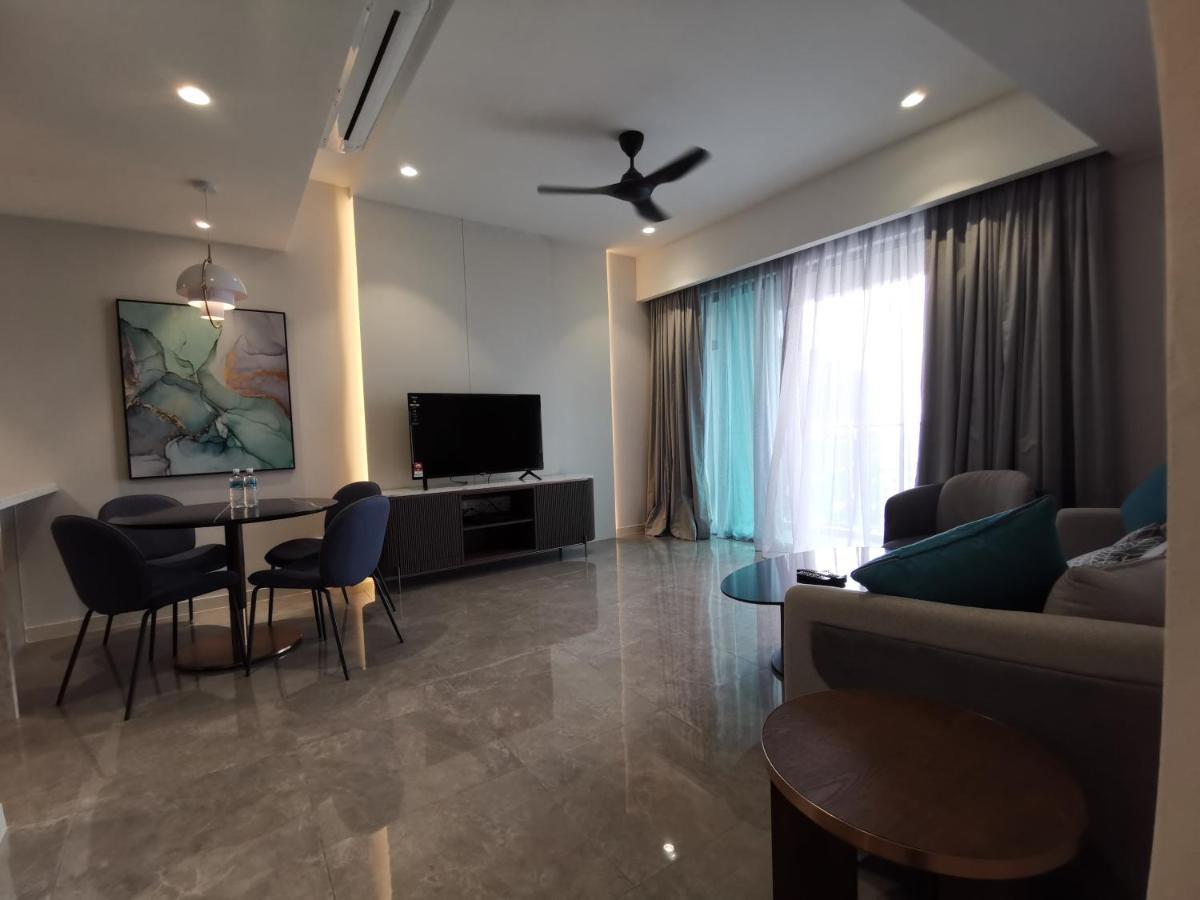 The Ooak Suites And Residence@ Kiara 163 クアラルンプール エクステリア 写真