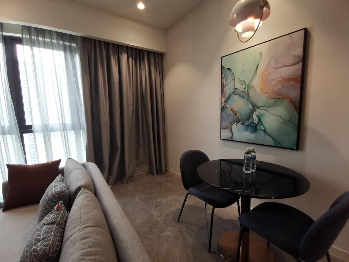 The Ooak Suites And Residence@ Kiara 163 クアラルンプール エクステリア 写真