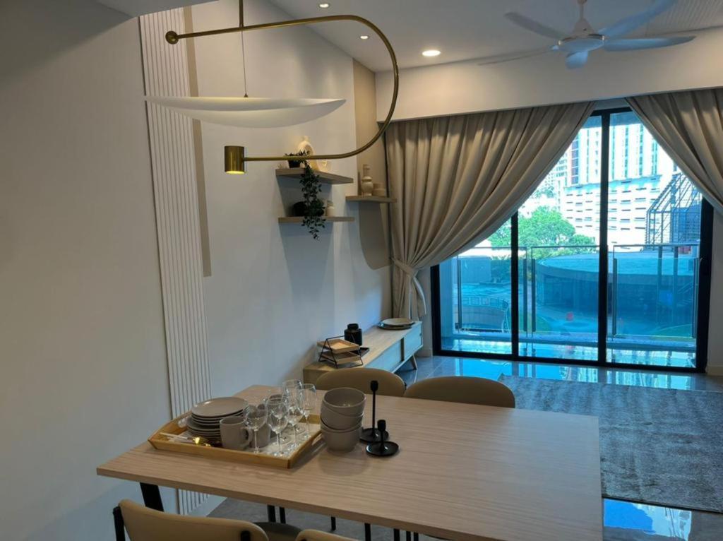 The Ooak Suites And Residence@ Kiara 163 クアラルンプール エクステリア 写真